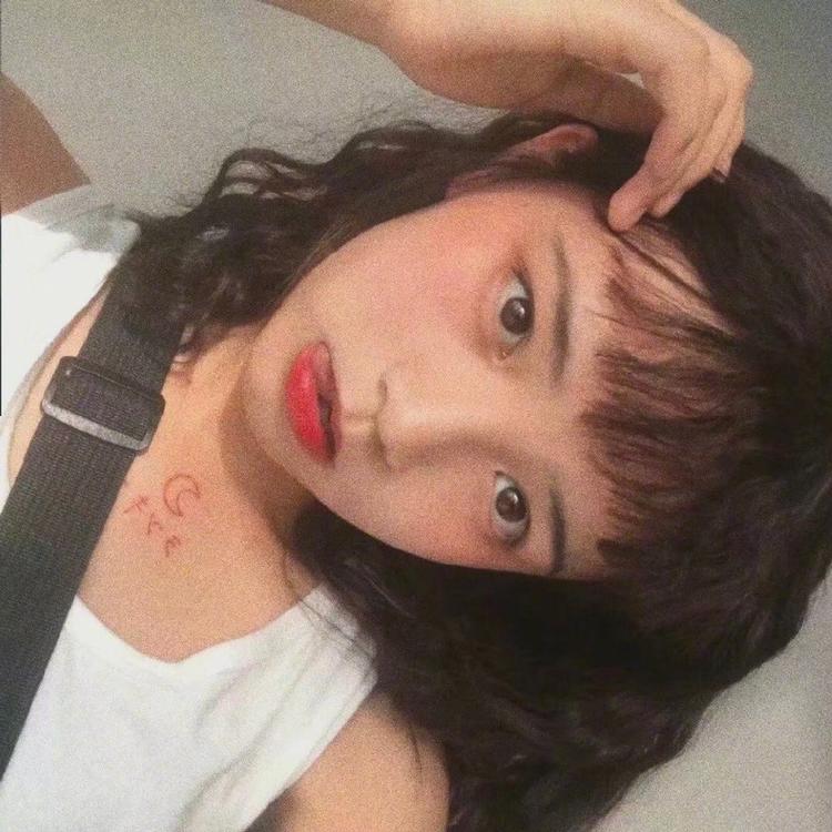 濑田宗次郎（身份：十刃最强、“天剑”、微笑的修罗） - 天堂视频在线观看1 - 线上看视频